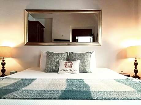 King Deluxe Room