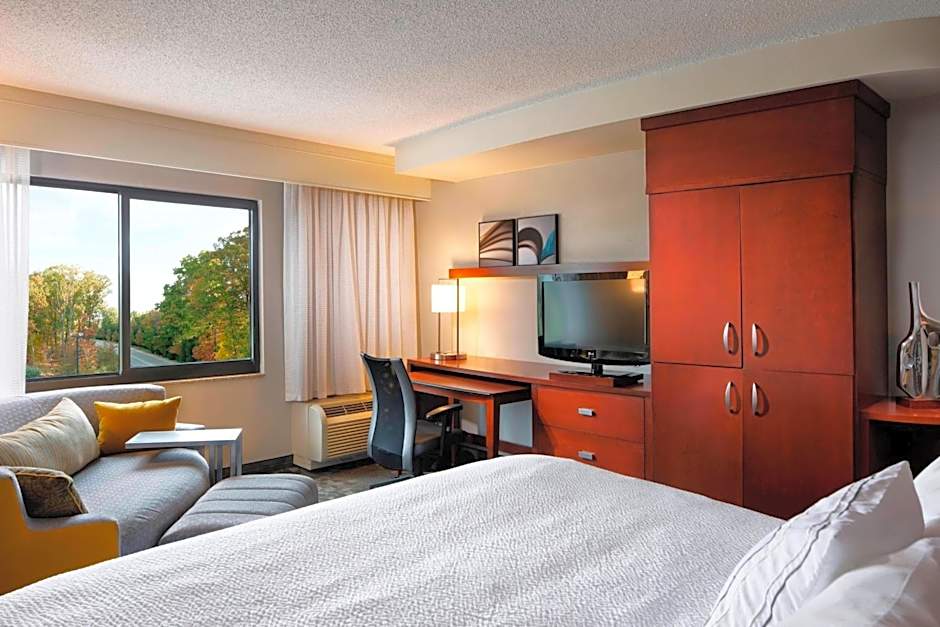 Courtyard by Marriott Jackson