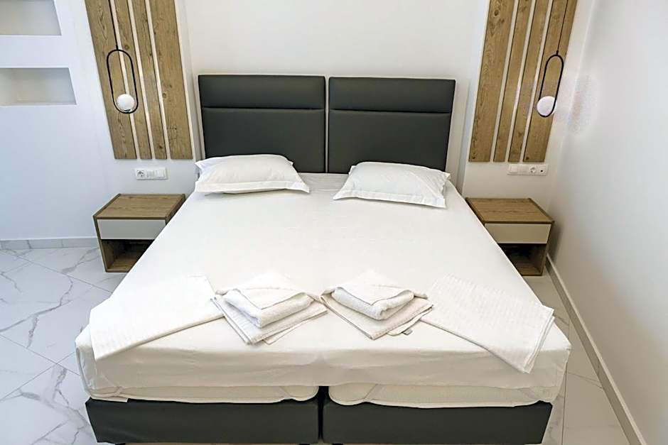 Theo Beach Hotel Apartments