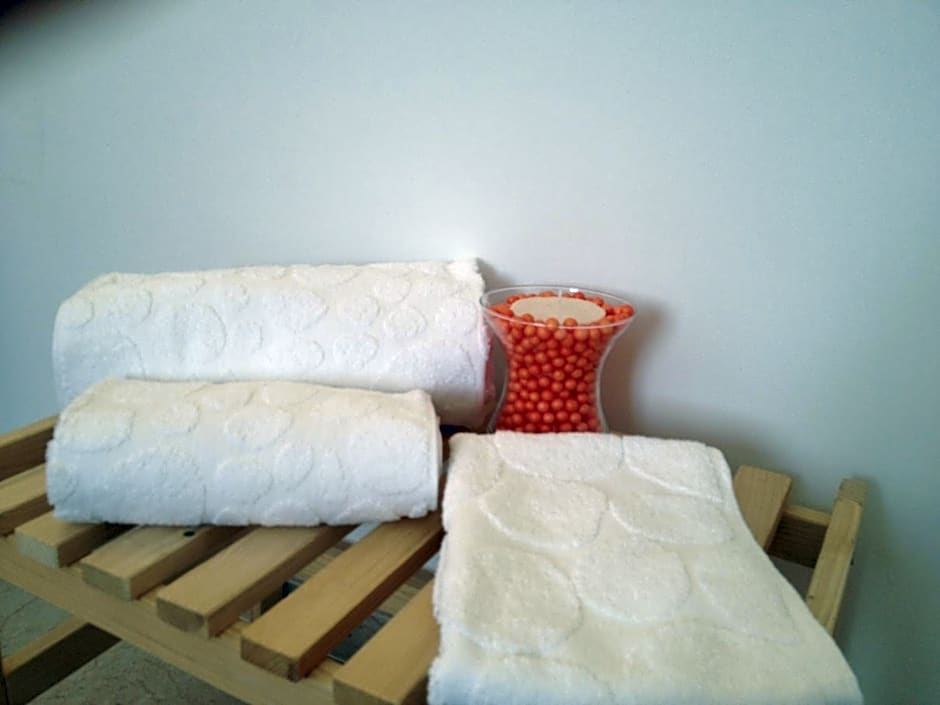 Orange Paradise Bed & Breakfast – Custonaci, CA