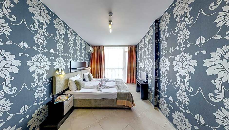 Briz Beach Apartments