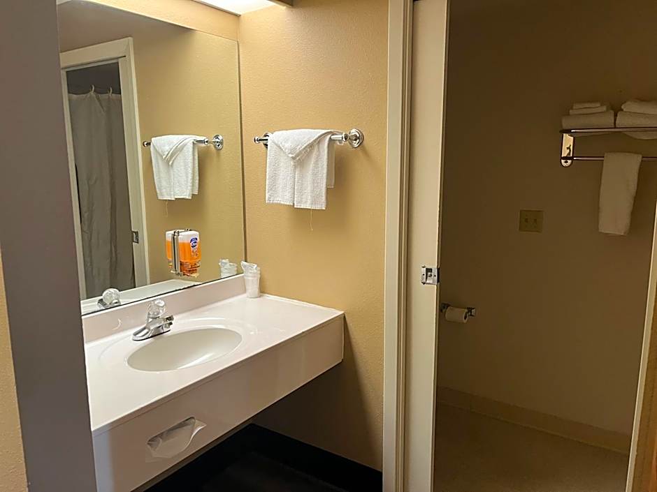 Americas Best Value Inn Kalispell