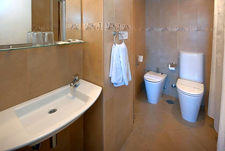 Hotel Tirol