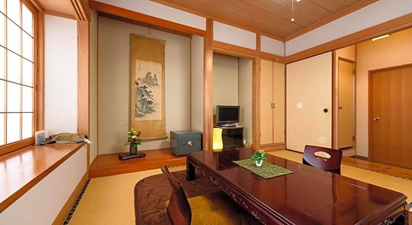 Yufuin Onsen Ryokan Jinnouchi