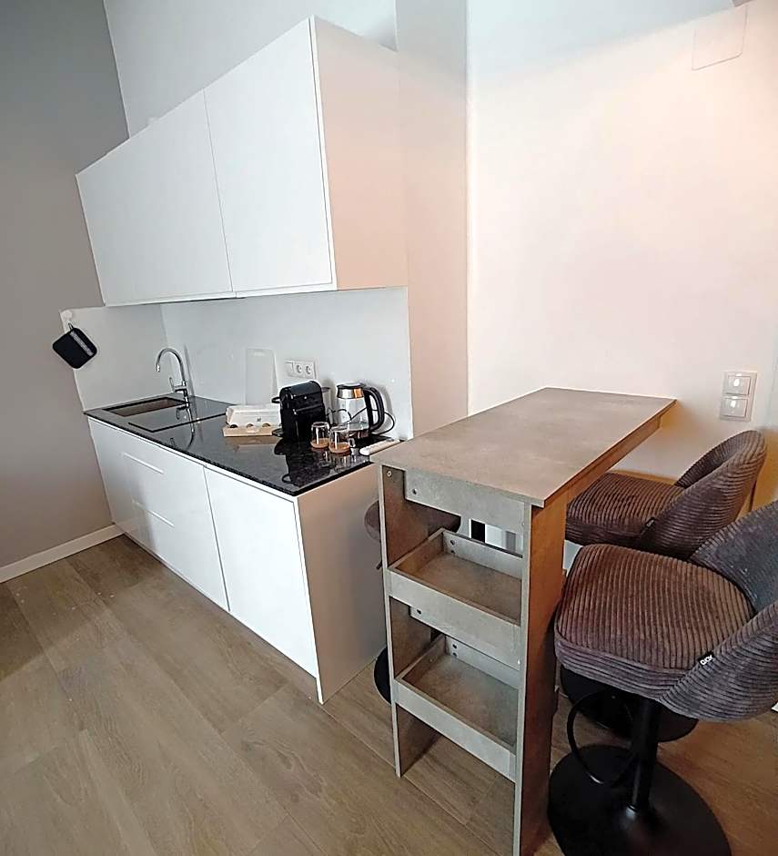 BOSSA CITY Design Apartments