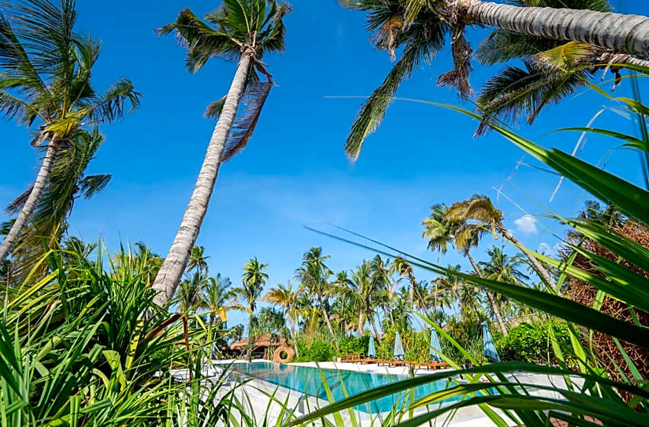 Sensations Eco-Chic Hotel