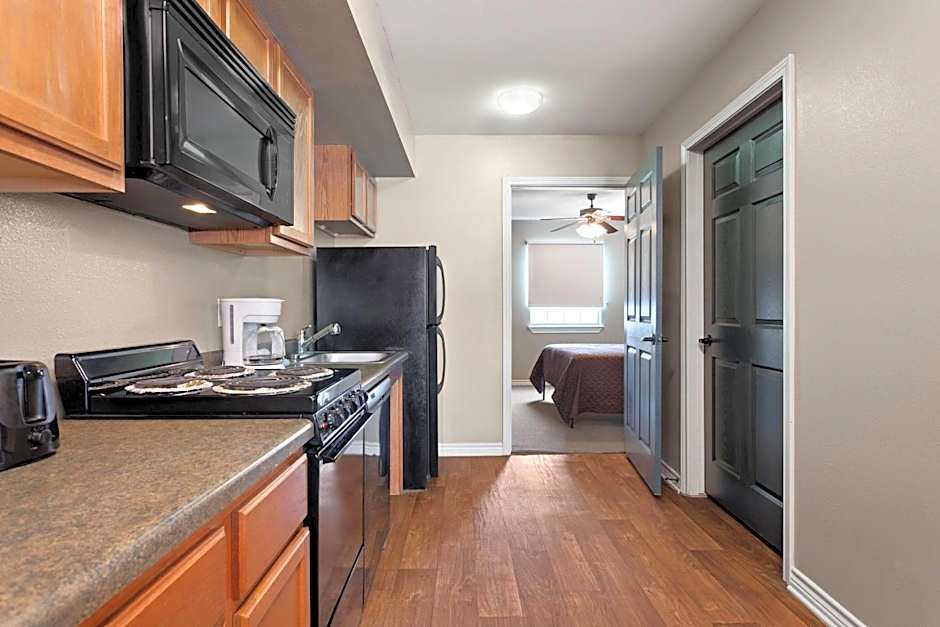Eagle's Den Suites Carrizo Springs a Travelodge by Wyndham