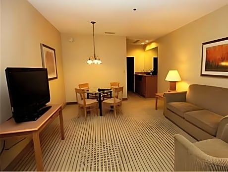 Two-Bedroom Suite