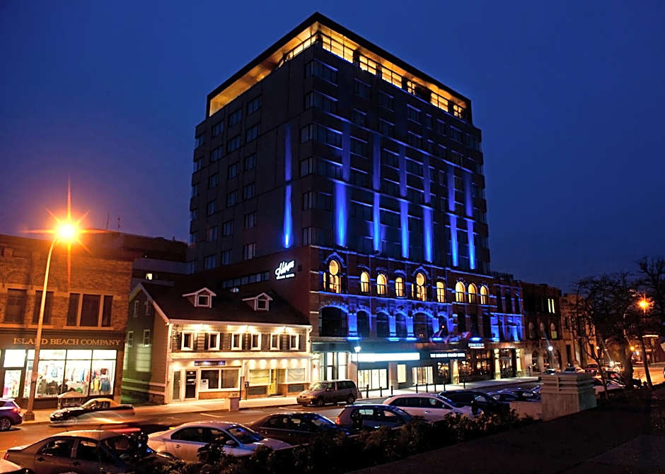 The Holman Grand Hotel