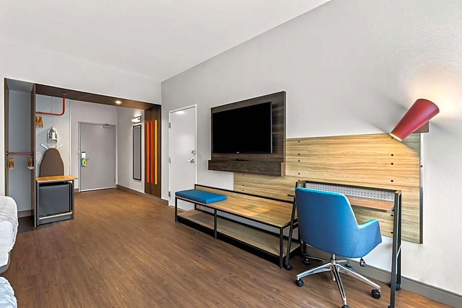 Tru by Hilton Aloha Beaverton