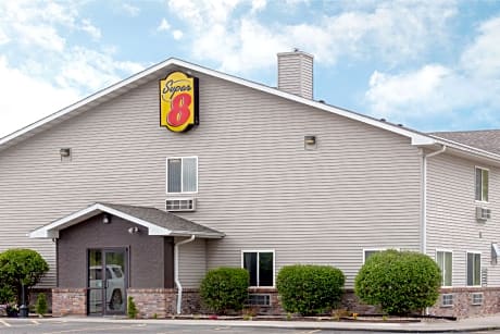 Super 8 by Wyndham Crete