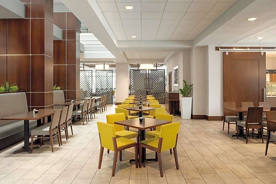 Embassy Suites By Hilton Hotel Indianapolis-Downtown