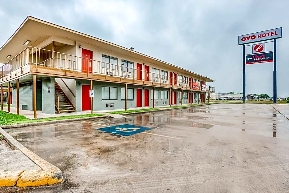 OYO Hotel San Antonio East