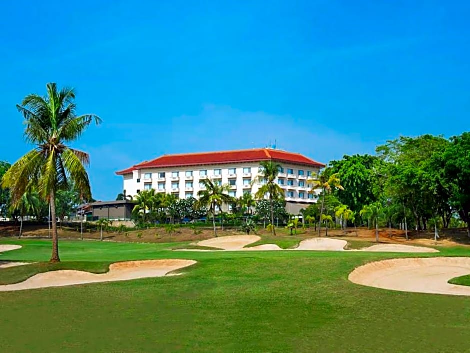 Puri Kiic Golf View Hotel