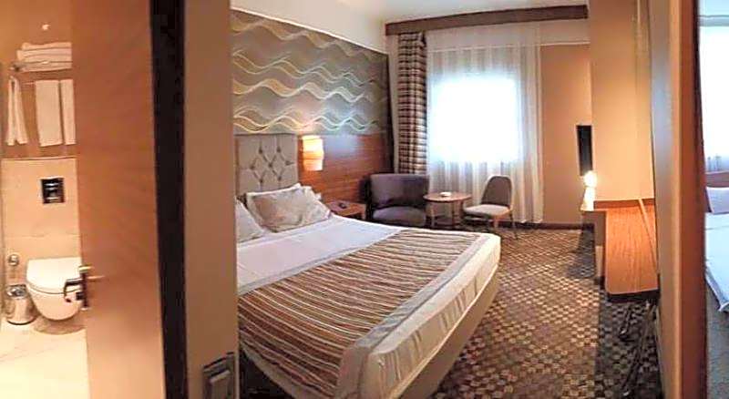 Adranos Hotel