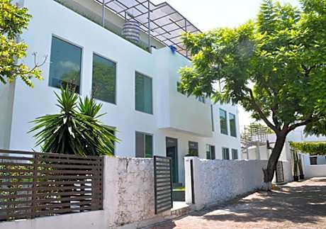 Deluxe Queen Room with Two Queen Beds