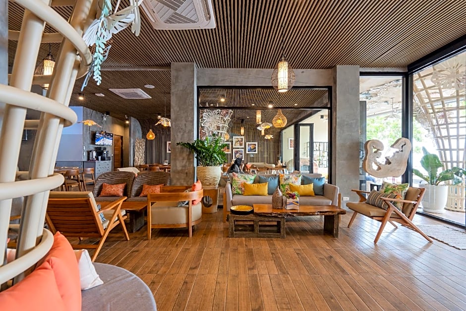 Patong Signature Boutique Hotel