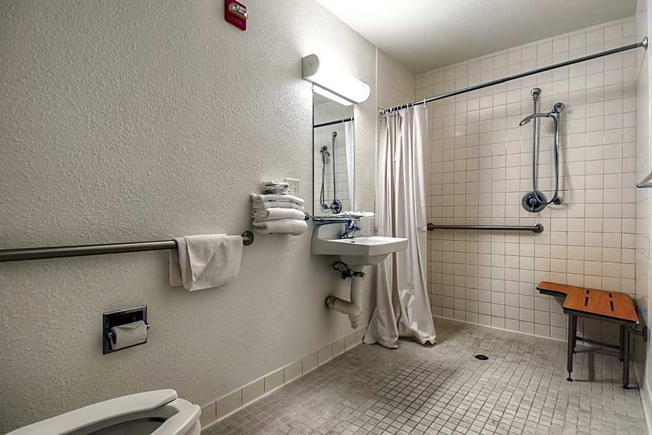 Motel 6-San Diego, CA - North