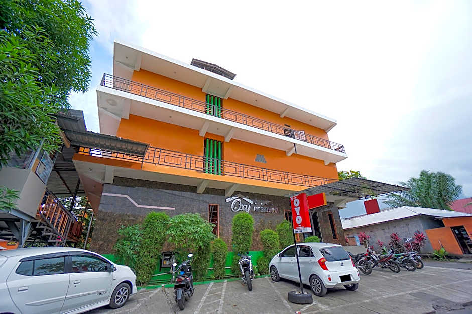 Oxy Townhouse – Manado, ID