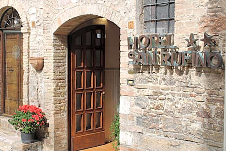 Hotel San Rufino