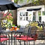 Huntingdon Hotel and Suites
