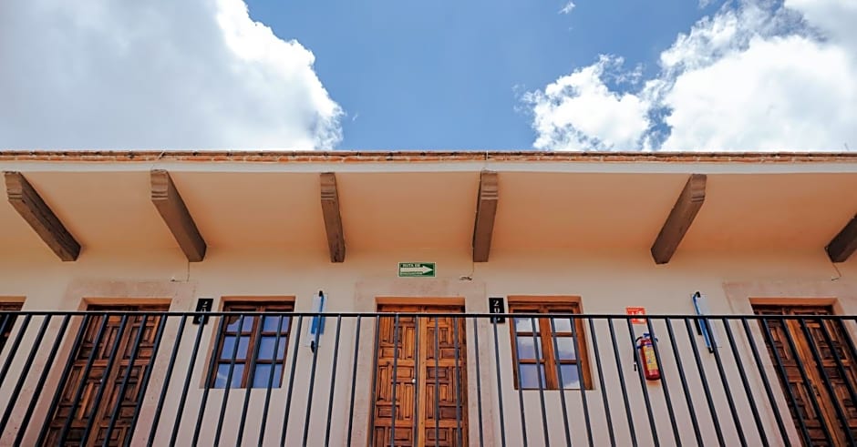 Mikaella Hotel