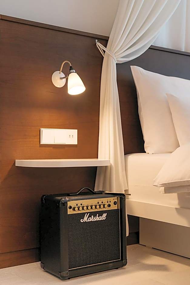 Ruby Rosi Hotel Munich