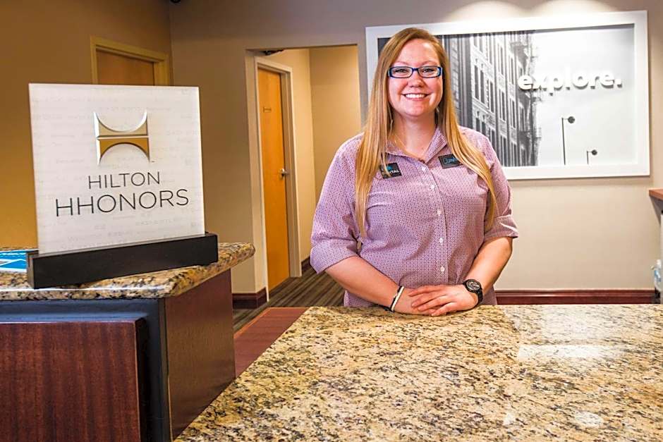 Hampton Inn By Hilton Louisville North/Clarksville