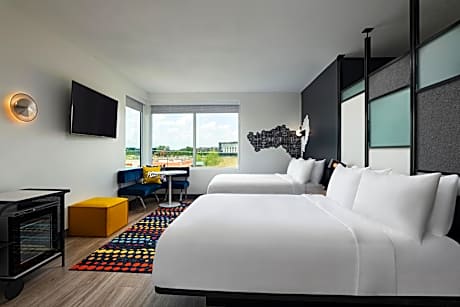 Savvy, Suite, 2 Queen