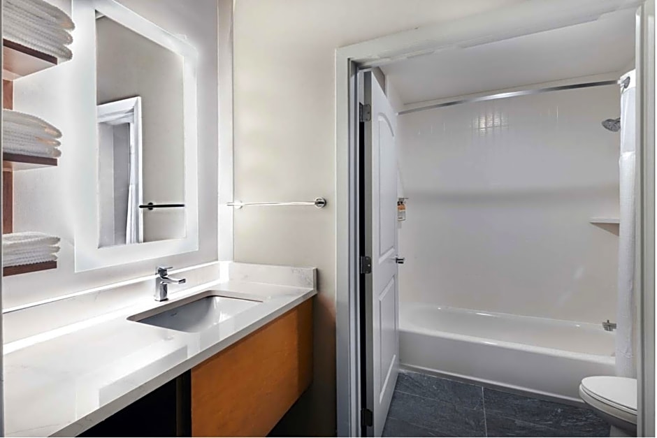 Staybridge Suites Waco South Woodway By IHG