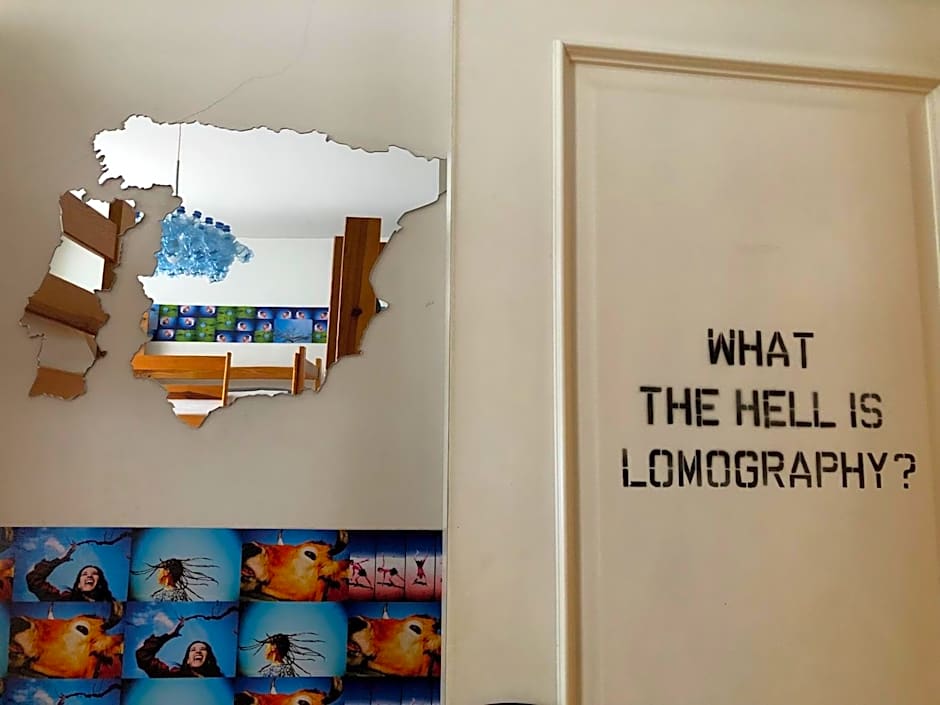 Living Lounge Hostel