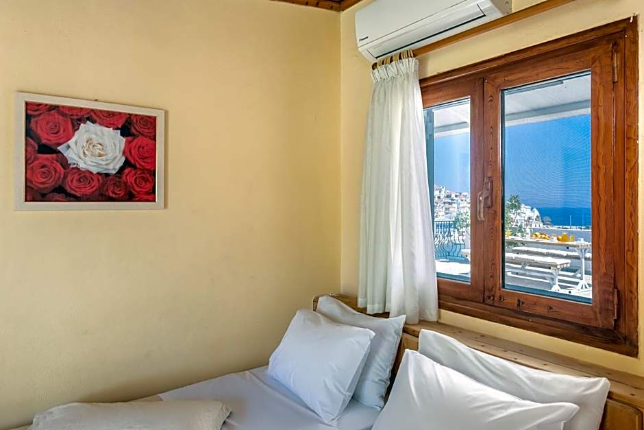 Regina Hotel
