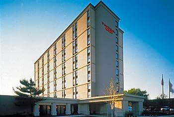 Crowne Plaza Newark Airport