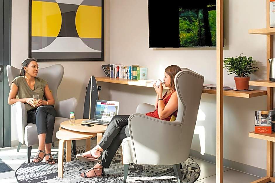 Aparthotel Adagio Access Colombes La Defense