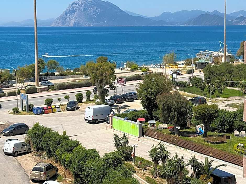 Delfini Hotel Patras