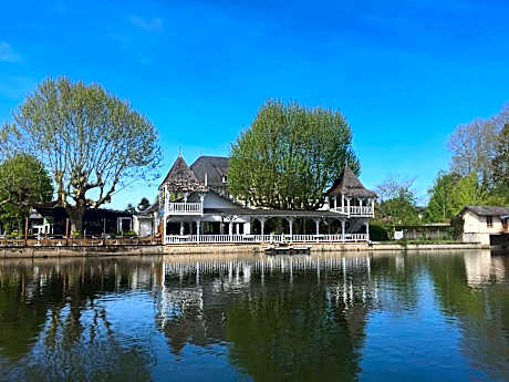 Hotel Restaurant Pavillon Bleu