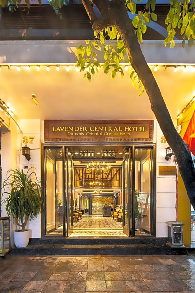 Oriental Central Hotel