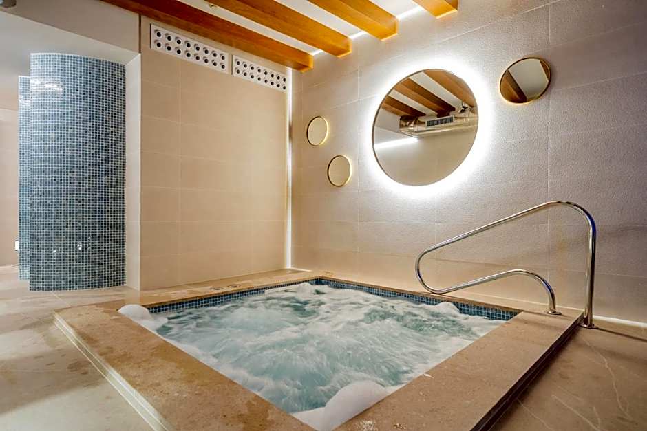 Santa Clara Urban Hotel & Spa