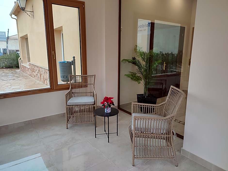 HOTEL LOS CAÑAS