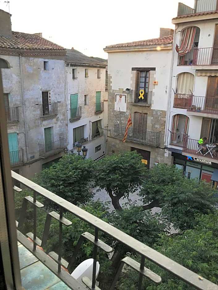 Hostal Casiano Camarasa