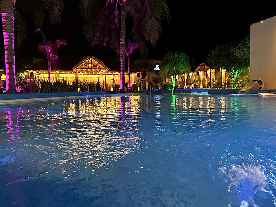 Hotel Termal Emperatriz Termas de Río Hondo