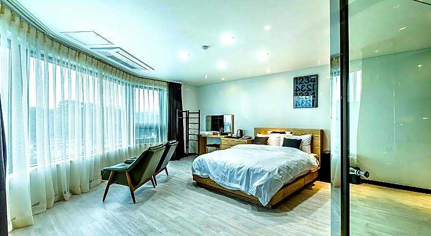 Jeju Nine Boutique Hotel