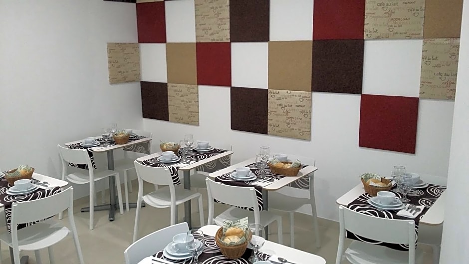 Thomar Story - Guest House