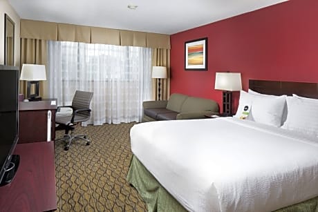 Standard King Room
