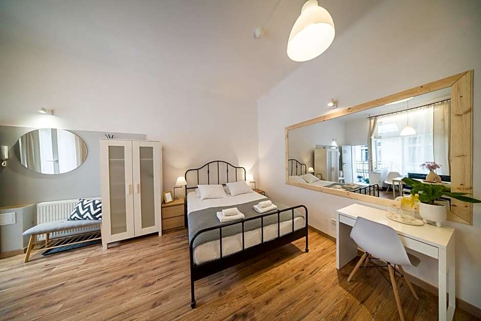 Roller Aparthotel