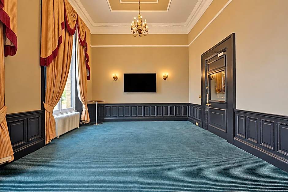 Great Victoria Hotel