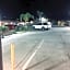 Toppers Motel