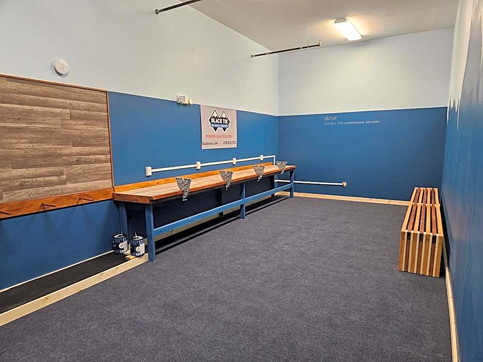 Best Western Plus Ponderay Mountain Lodge