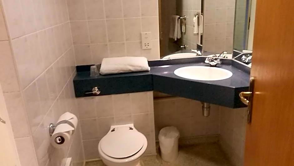 Ibis Bradford Shipley Hotel