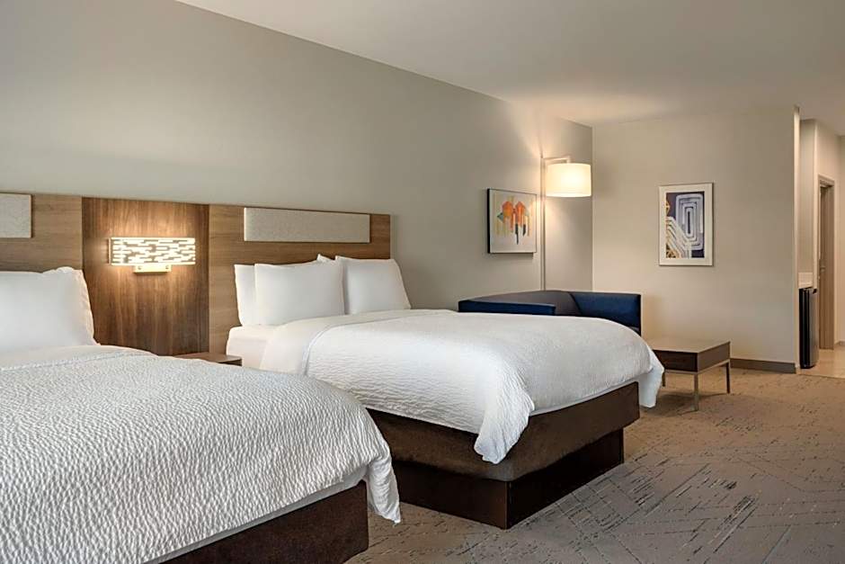 Holiday Inn Express Hotel and Suites Forrest City By IHG
